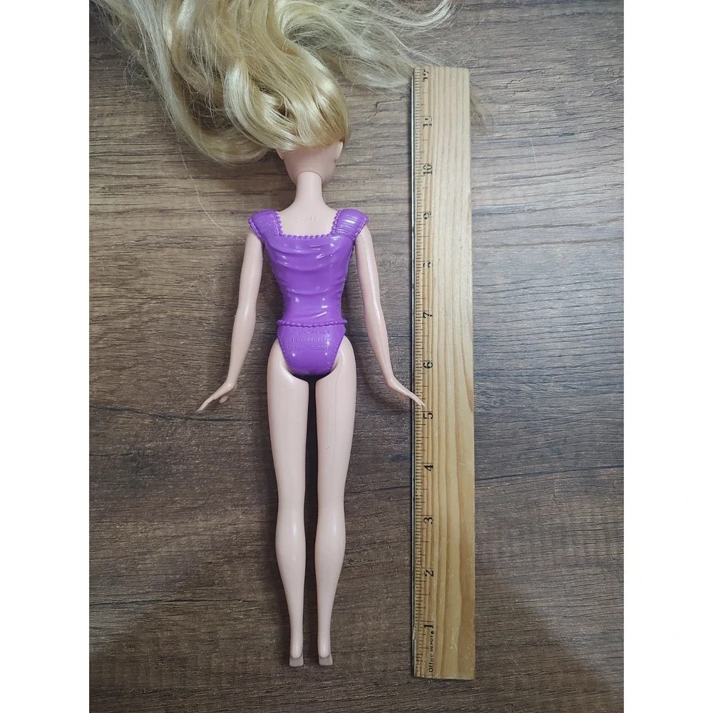 2012 Disney Barbie Rapunzel Tangled Doll Toy *Messy Hair* But Good Condition